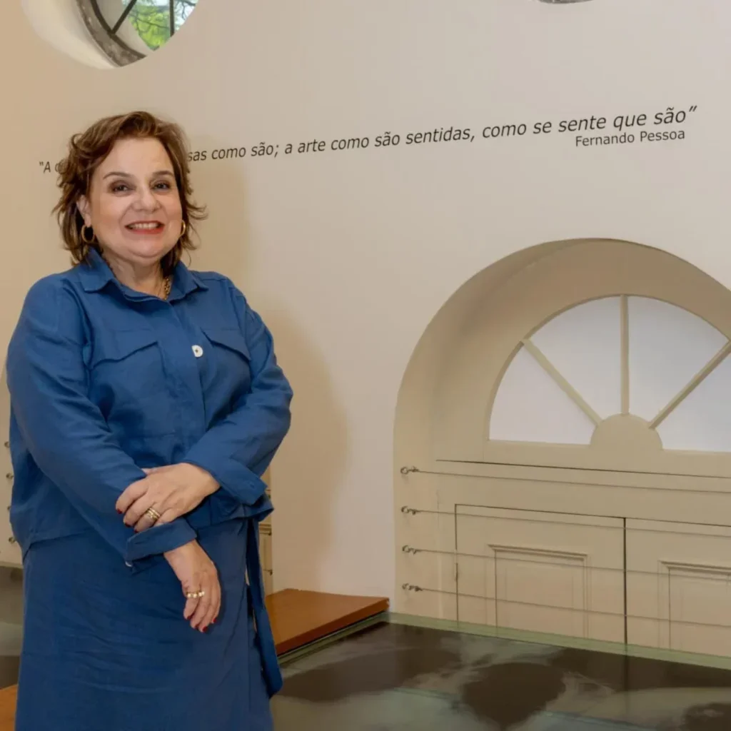 Exposição “Tessituras do Adeus”