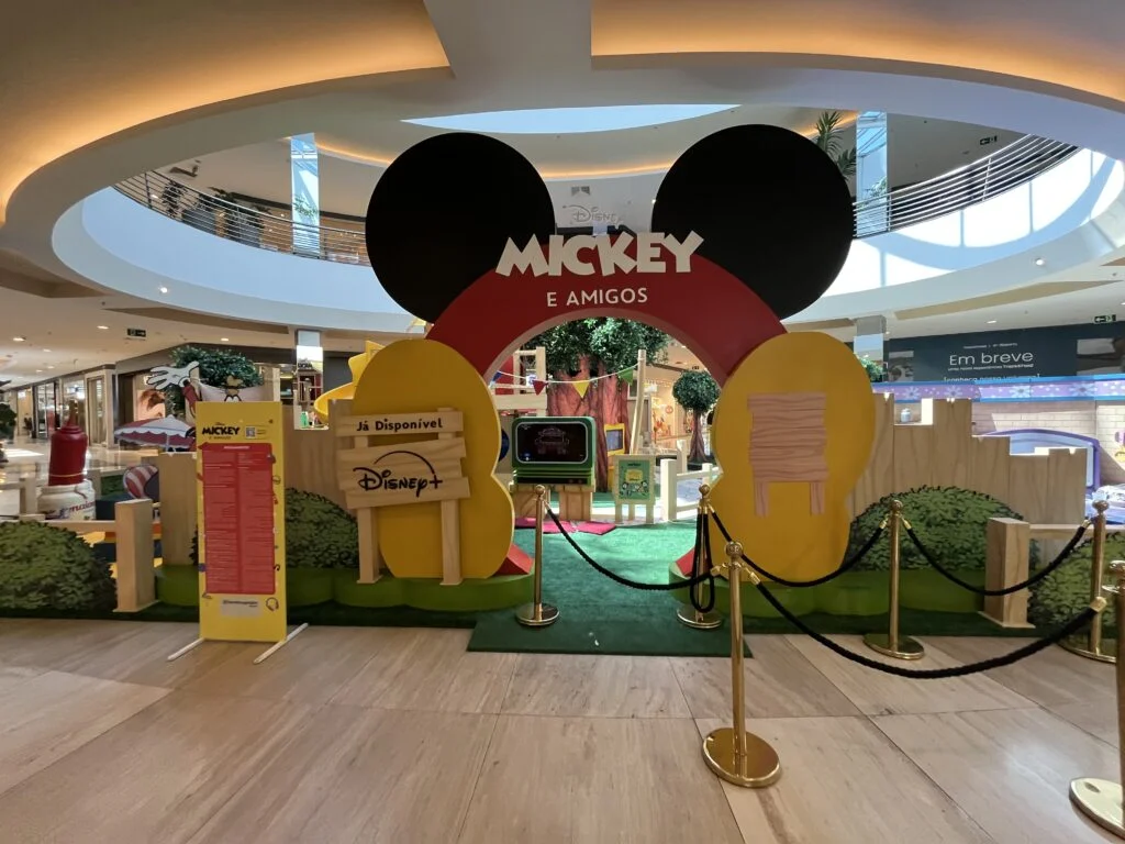 “Mickey e Amigos” – BarraShoppingSul
